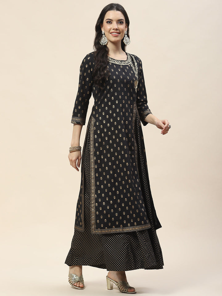 Embroidered Cotton Anarkali Kurta
