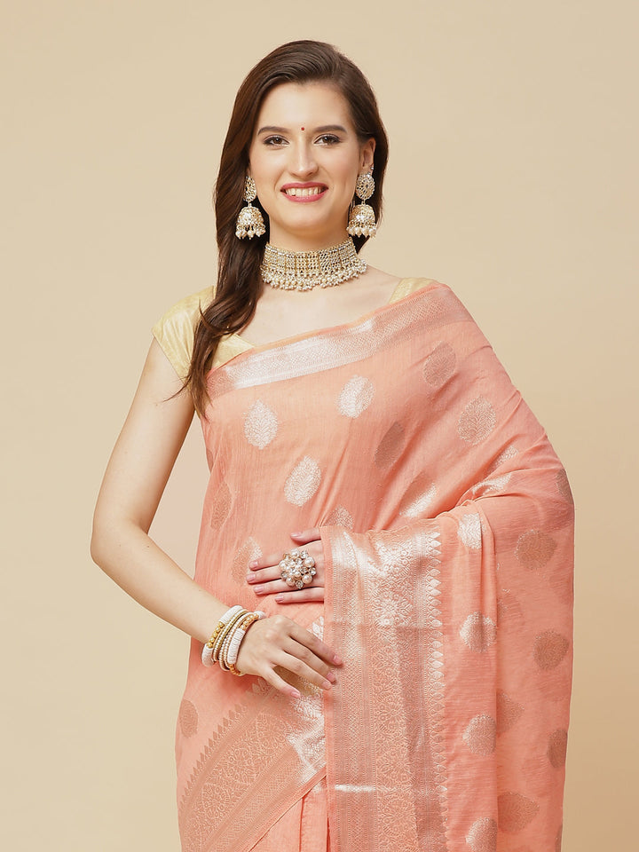 Zari Border Booti Art Handloom Woven Saree