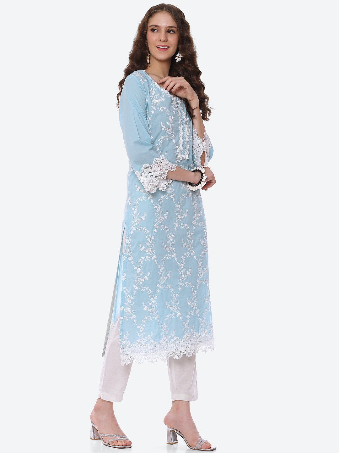 Thread Embroidered Cotton Kurta