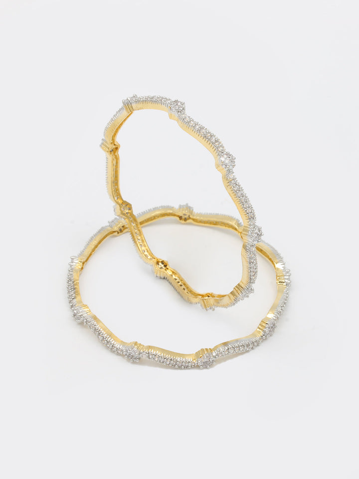 BANGLE (JEWELRY)
