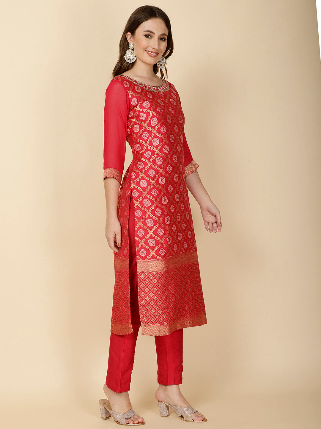 Woven Banarsi Suit Set With Dupatta