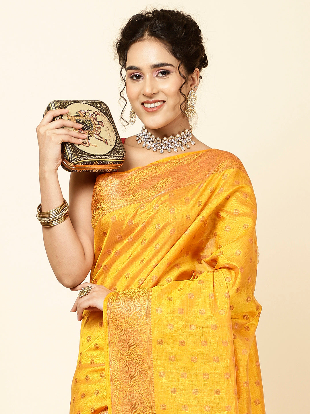 Zari Border Woven Handloom Saree