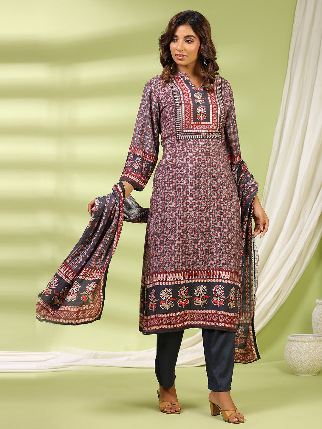 Printed Muslin Kurta With Pants &amp; Dupatta