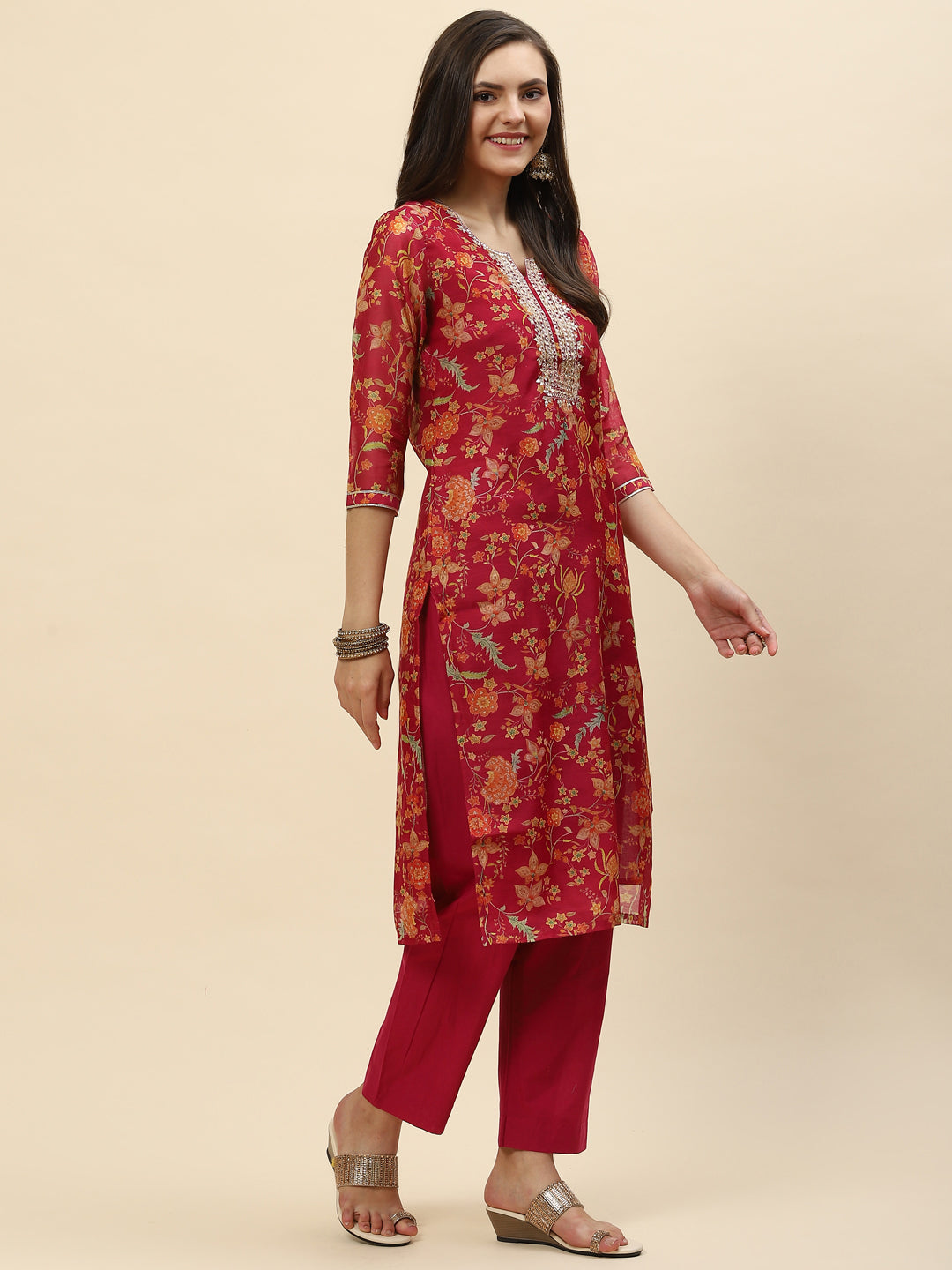 Neck Embroidered &amp; Floral Printed Chanderi Kurta With Pants