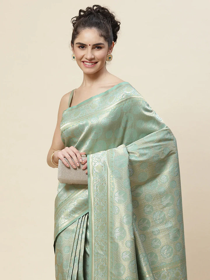 Zari Border Art Handloom Woven Saree