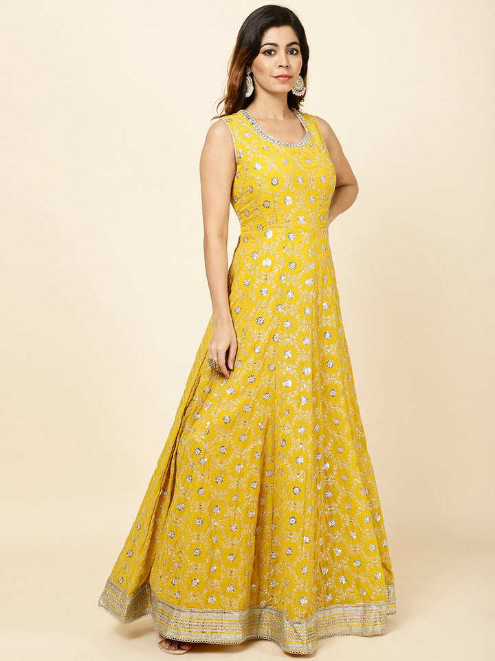 Embroidered Georgette Anarkali Kurta With Dupatta