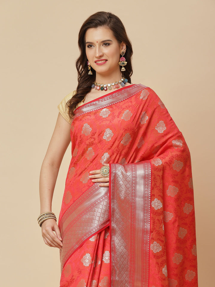 Zari Border Booti Art Handloom Woven Saree