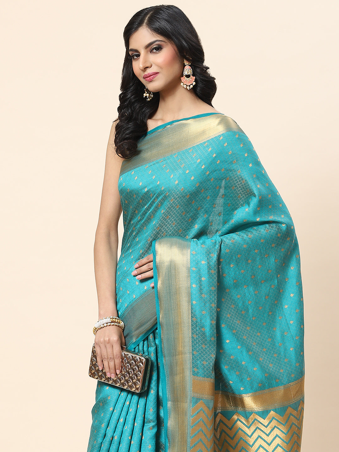 Zari Booti Handloom Woven Saree