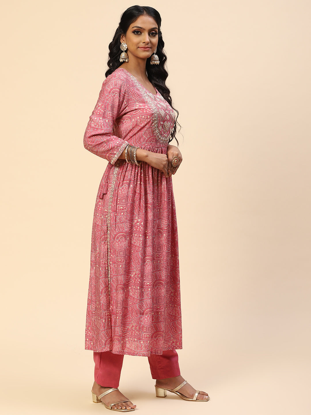 Embroidered Mirror Neck Printed Muslin Kurta With Pants