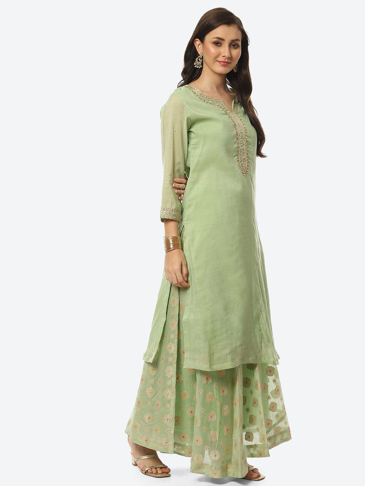 Neck Patti Chanderi Kurta With Skirt