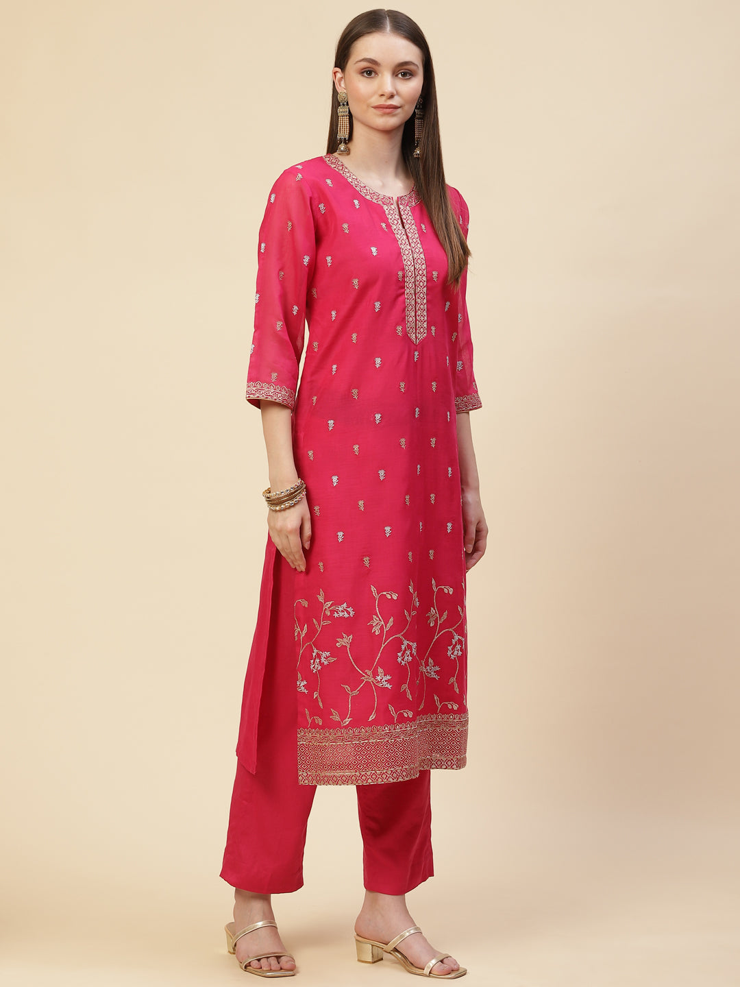 Resham Booti Cotton Kurta With Pants &amp; Dupatta