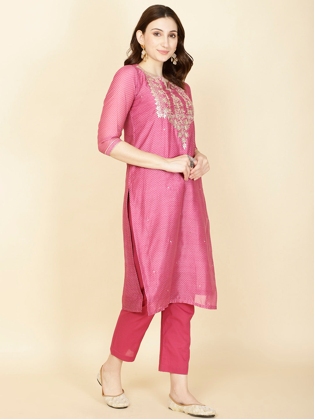 Neck Gota Patti &amp; Printed Chanderi Kurta With Pants &amp; Dupatta