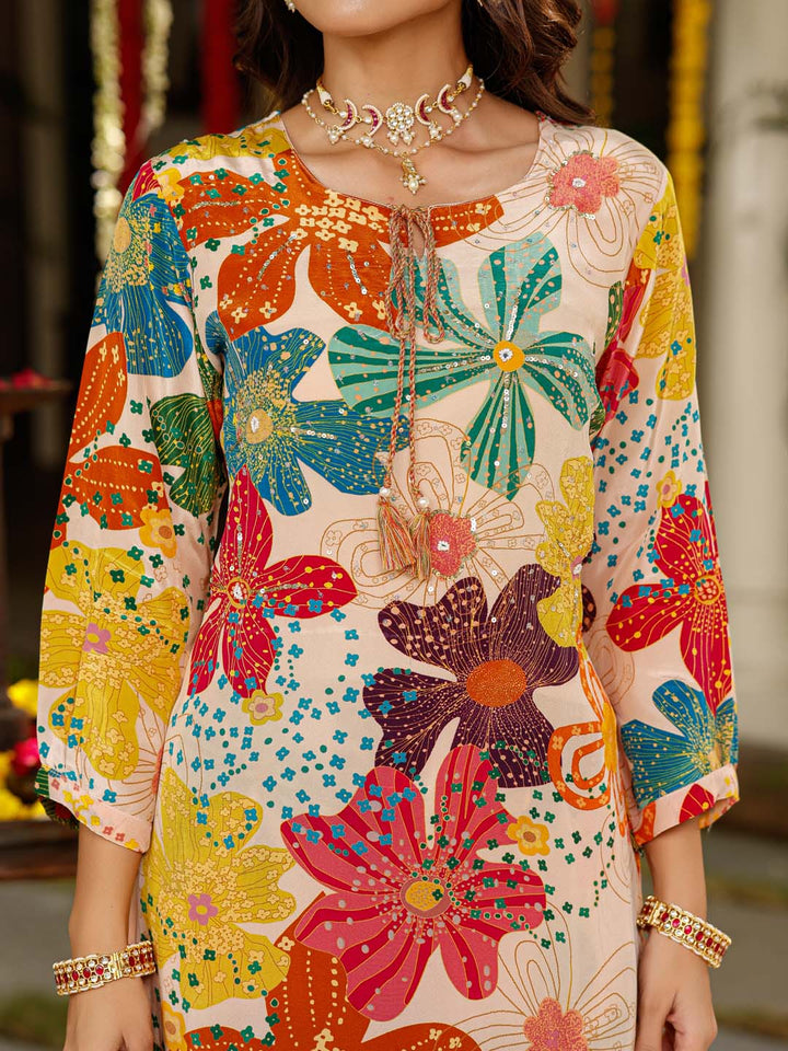 Floral Printed Crepe Kurta With Pants