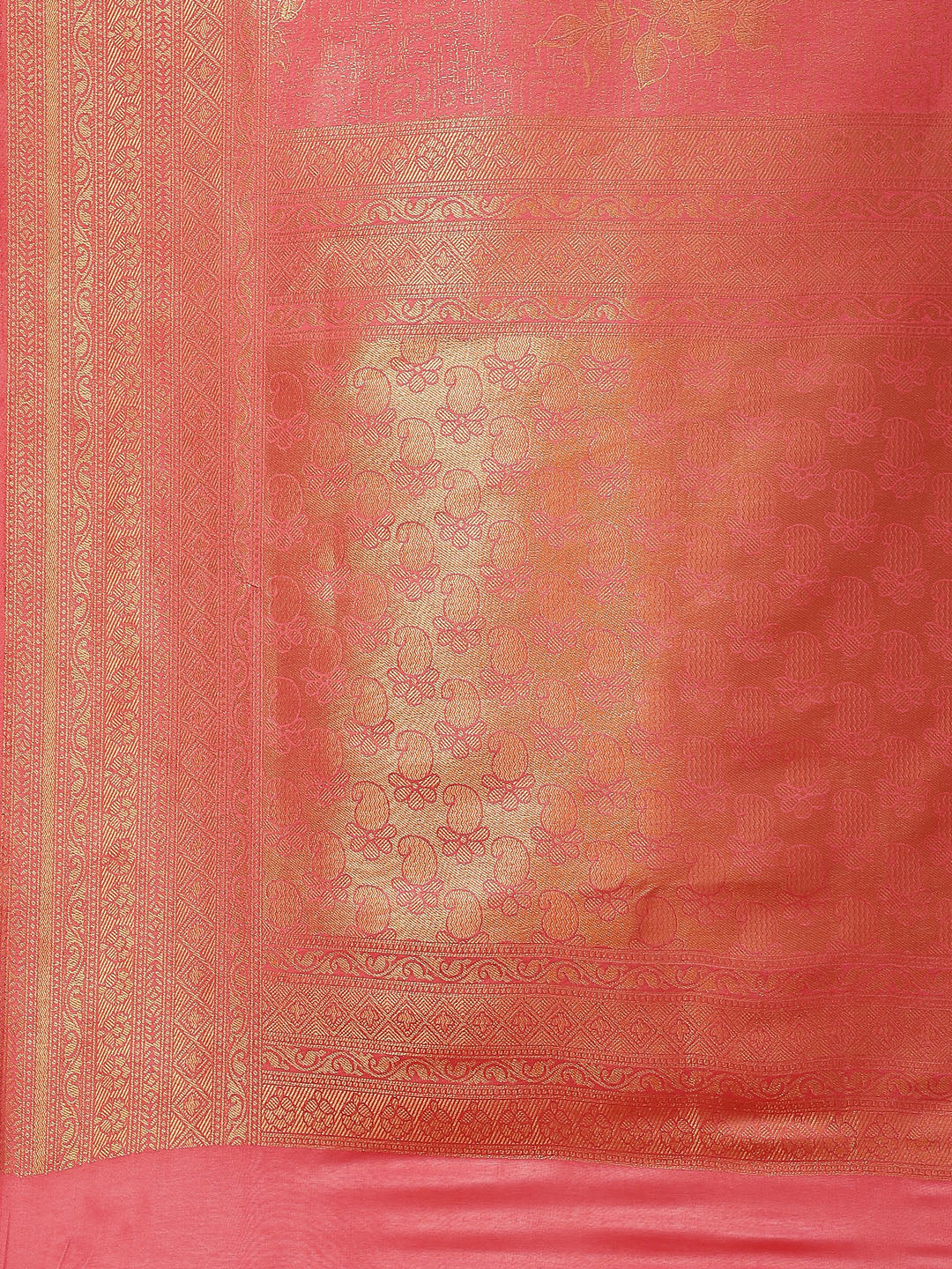Zari Jaal Handloom Woven Saree
