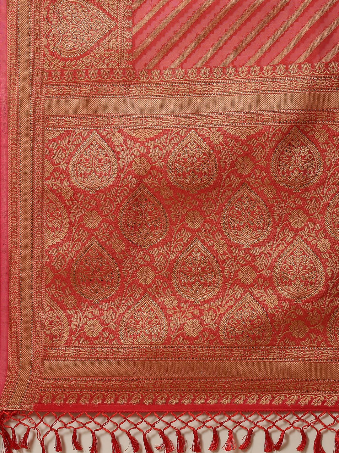 Zari Zaal Cotton Woven Saree
