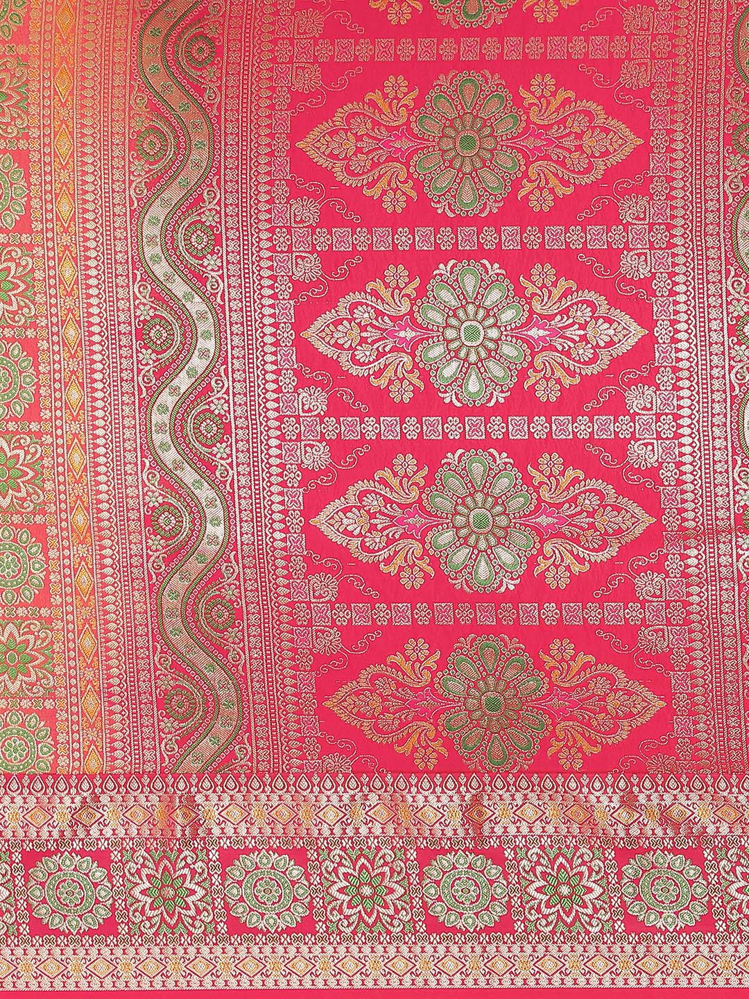 Art Handloom Saree with Zari Border Booti