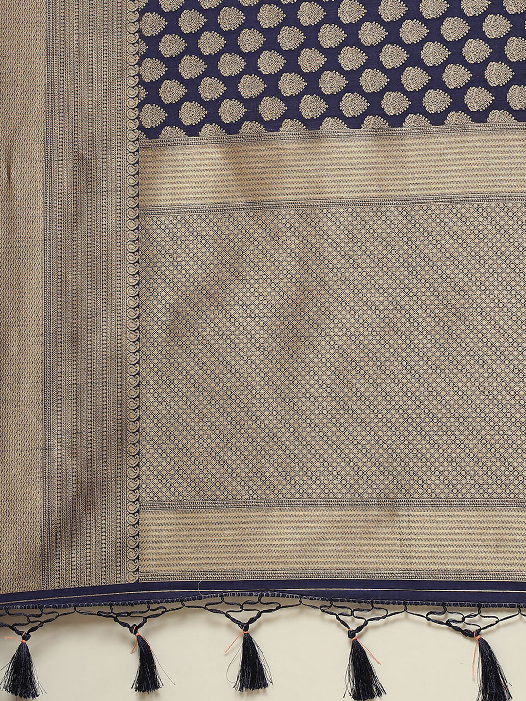Zari Booti Border Woven Art Handloom Saree