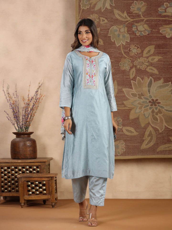 Neck Embroidered Chanderi Kurta With Pants &amp; Dupatta