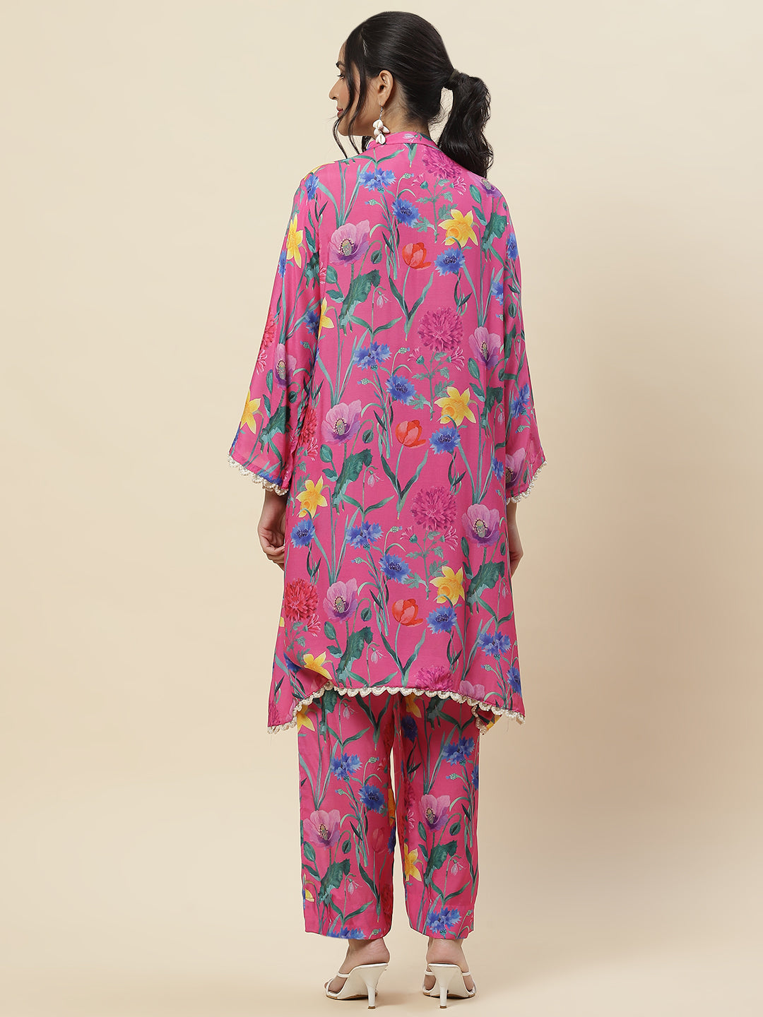 Floral Printed Muslin Kurti With Pants