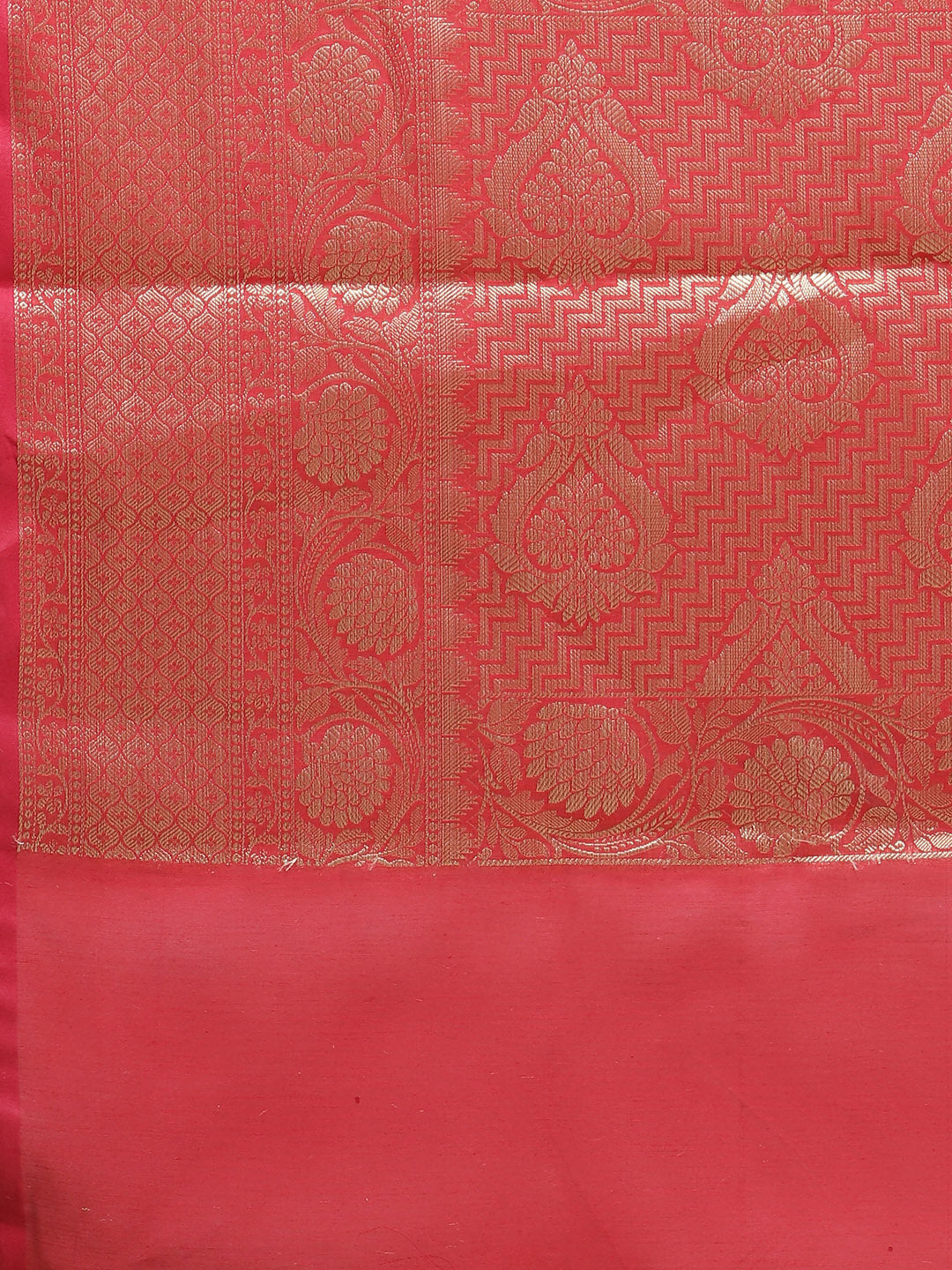 Zari Jaal Cotton Woven Saree