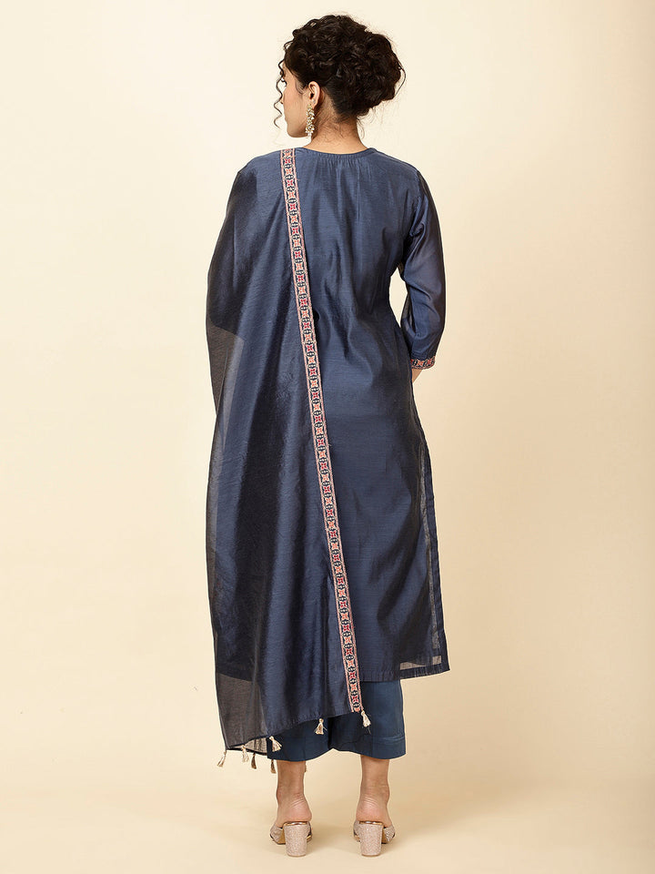 Neck Embroidered Chanderi Kurta With Pants &amp; Dupatta
