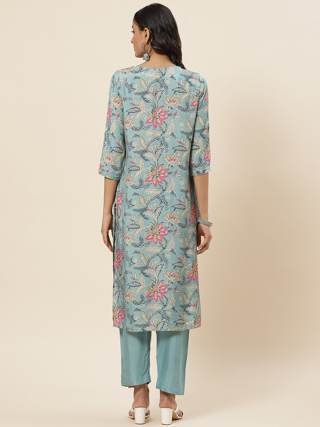Floral Printed Mulsin Kurta With Pants