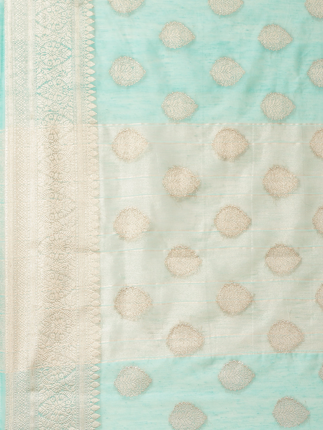 Zari Border Booti Art Handloom Woven Saree