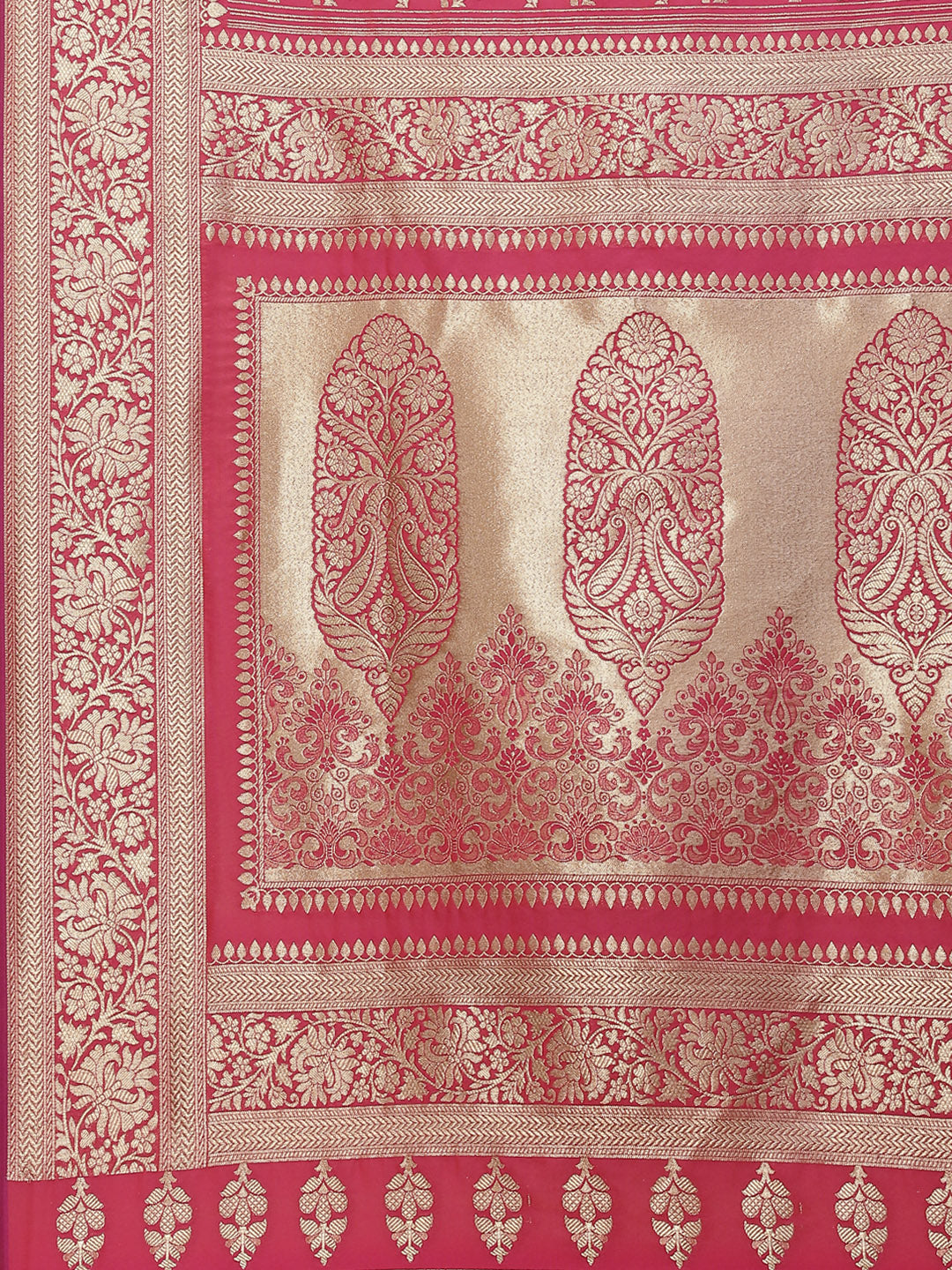Zari Jaal Banarasi Woven Saree
