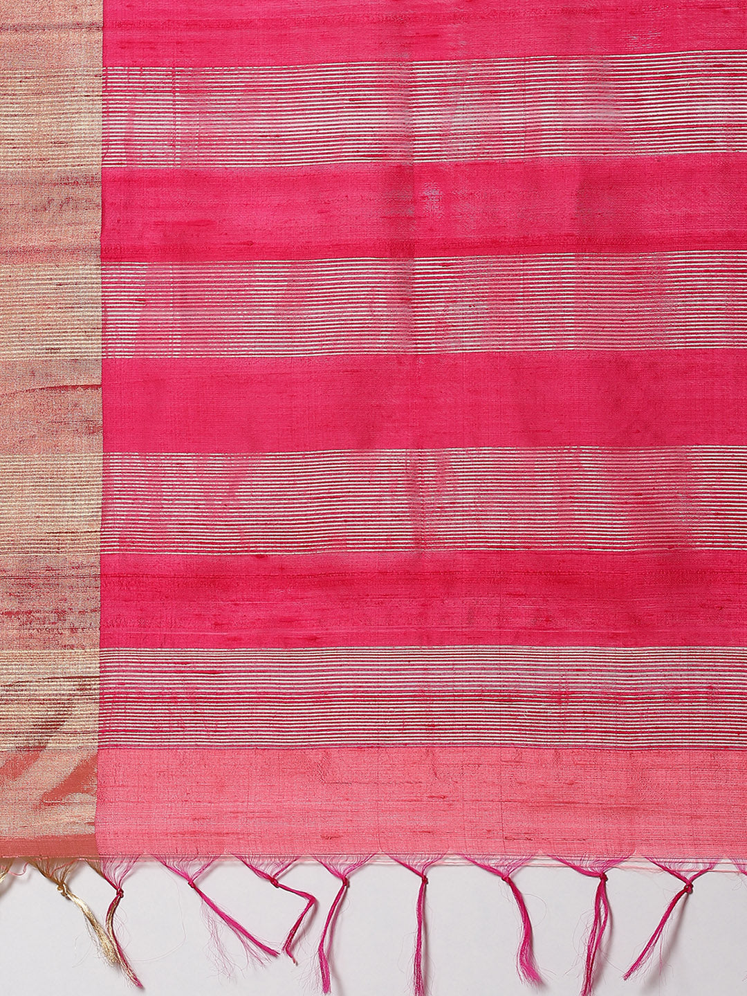 Zari Jaal Handloom Woven Saree