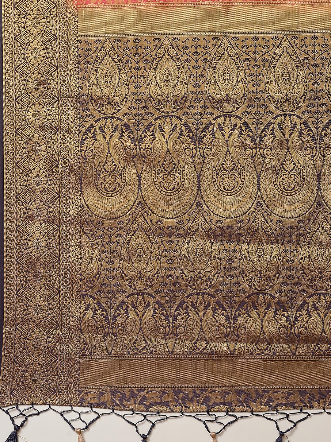 Zari Jaal Art Handloom Woven Saree
