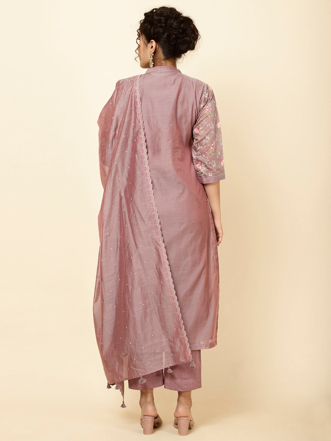 Embroidered Chanderi Kurta With Pants &amp; Dupatta