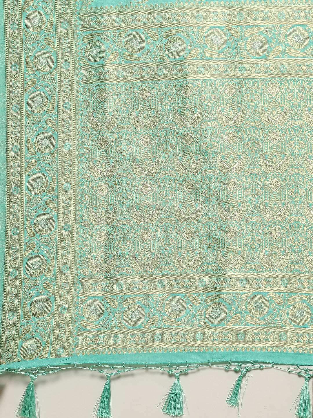 Zari Jaal Handloom Woven Saree