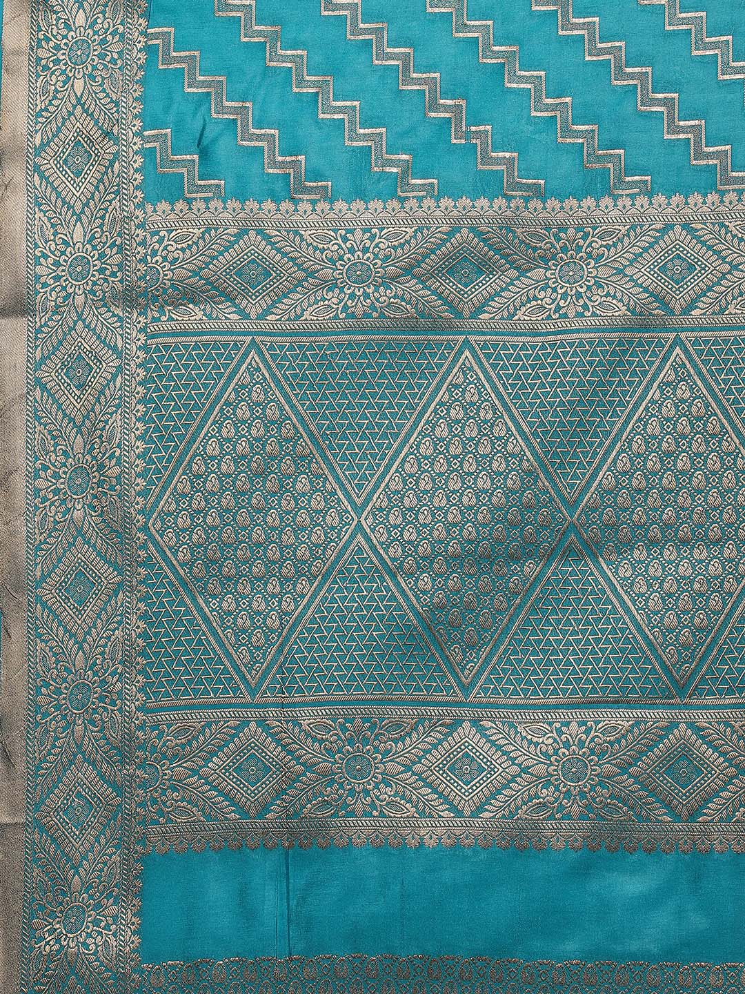 Zari Jaal Art Handloom Woven Saree