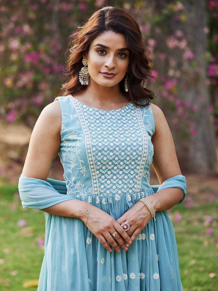 Resham Booti Embroidered Gerorgette Kurti With Palazzo &amp; Dupatta