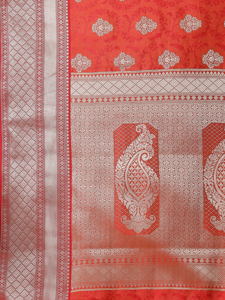 Zari Border Booti Art Handloom Woven Saree