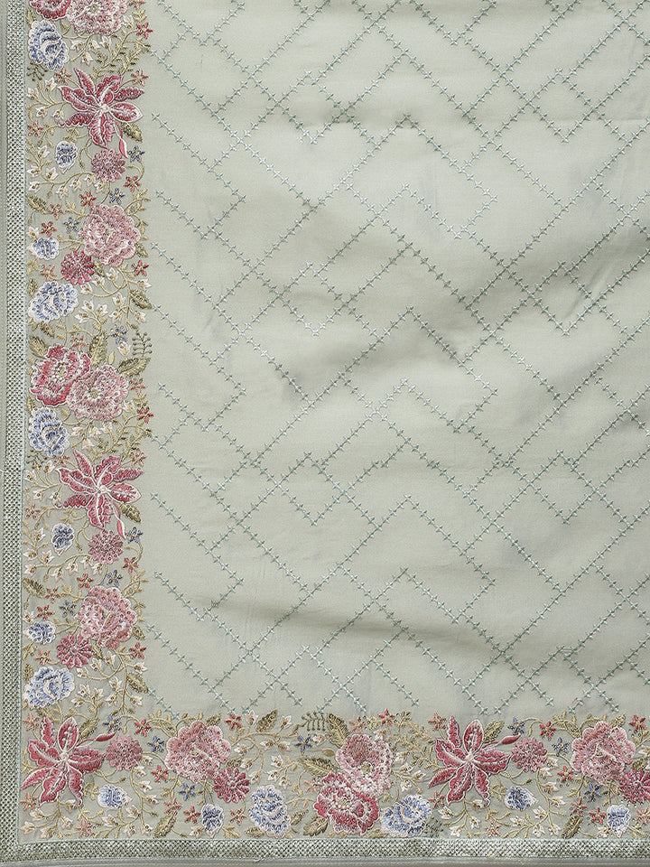 Resham Jaal Embroidery Banarsi Saree