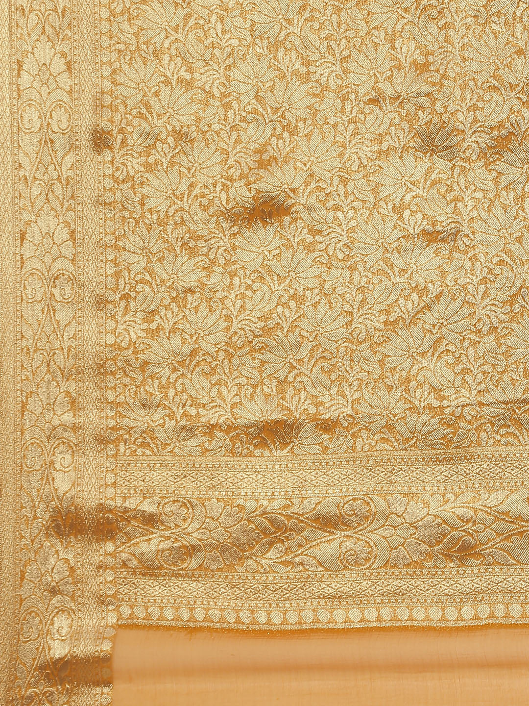 Zari Booti Chiffon Plain Saree