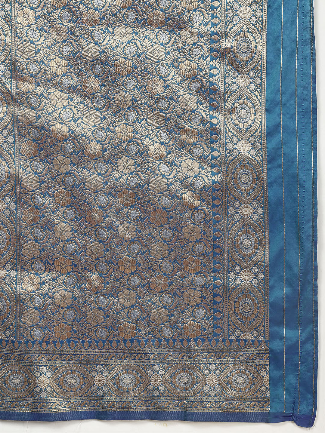 Zari Booti Woven Banarsi Saree