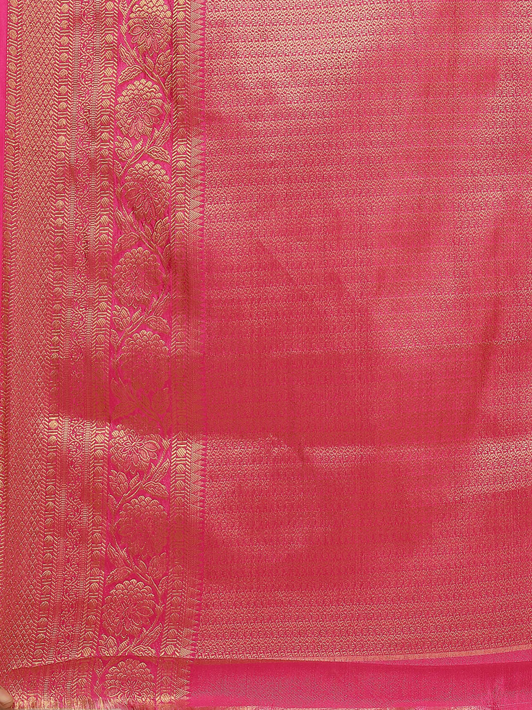 Art Handloom Saree with Zari Border Booti