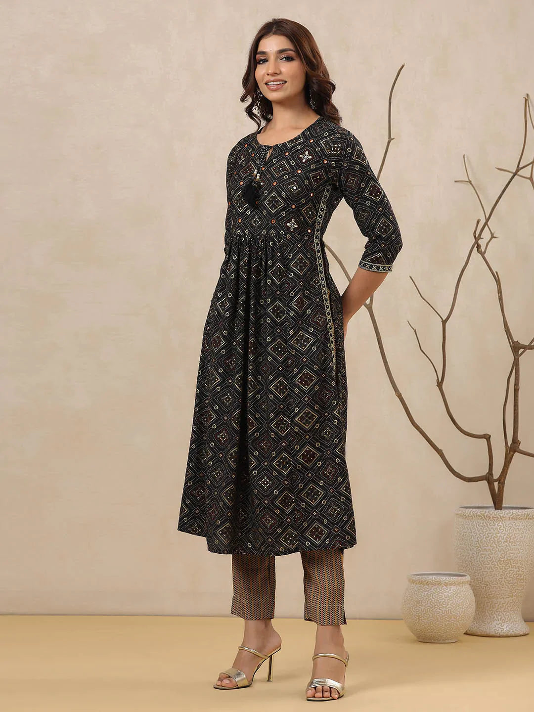 Printed Muslin Kurta With Pants
