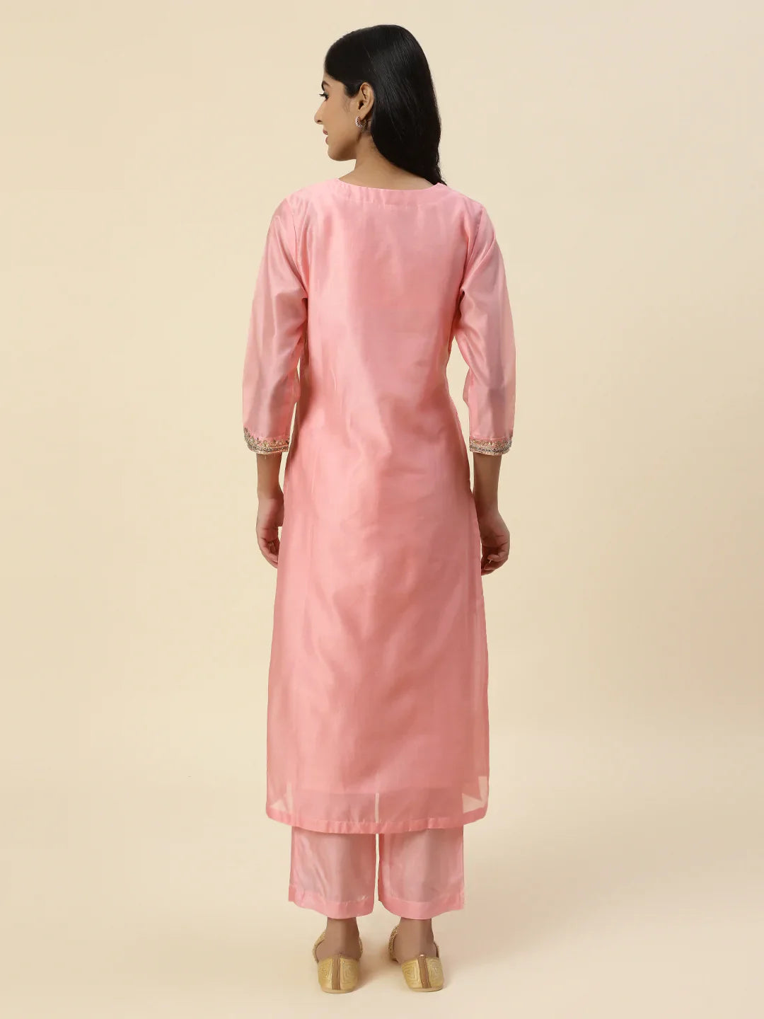 Zari Neck Embroidered Chanderi Kurta With Pants