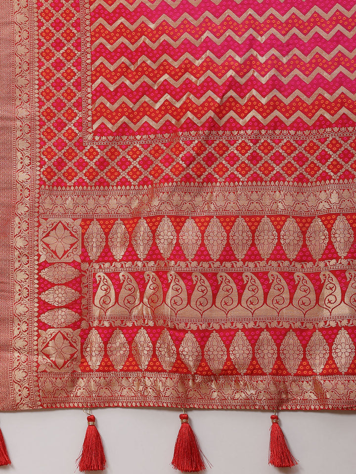 Zari Jaal Banarasi Woven Saree