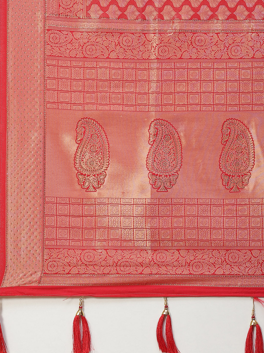 Stone Booti Handloom Woven Saree