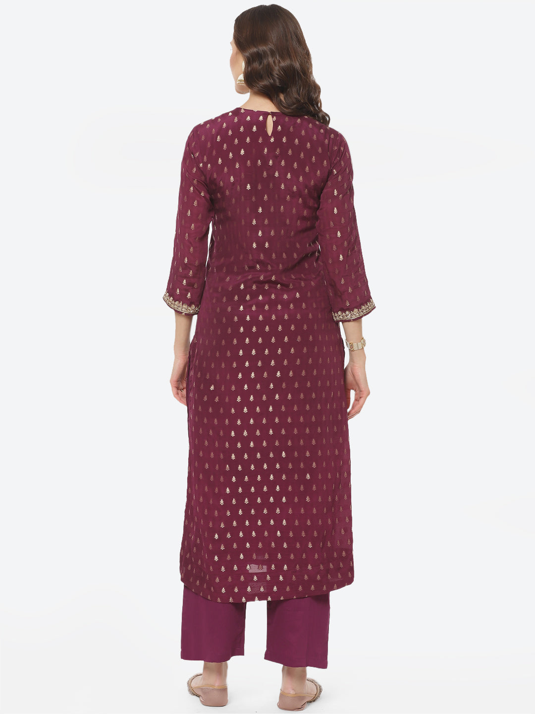 Embroidered Neck Zari Crepe Kurti With Pant