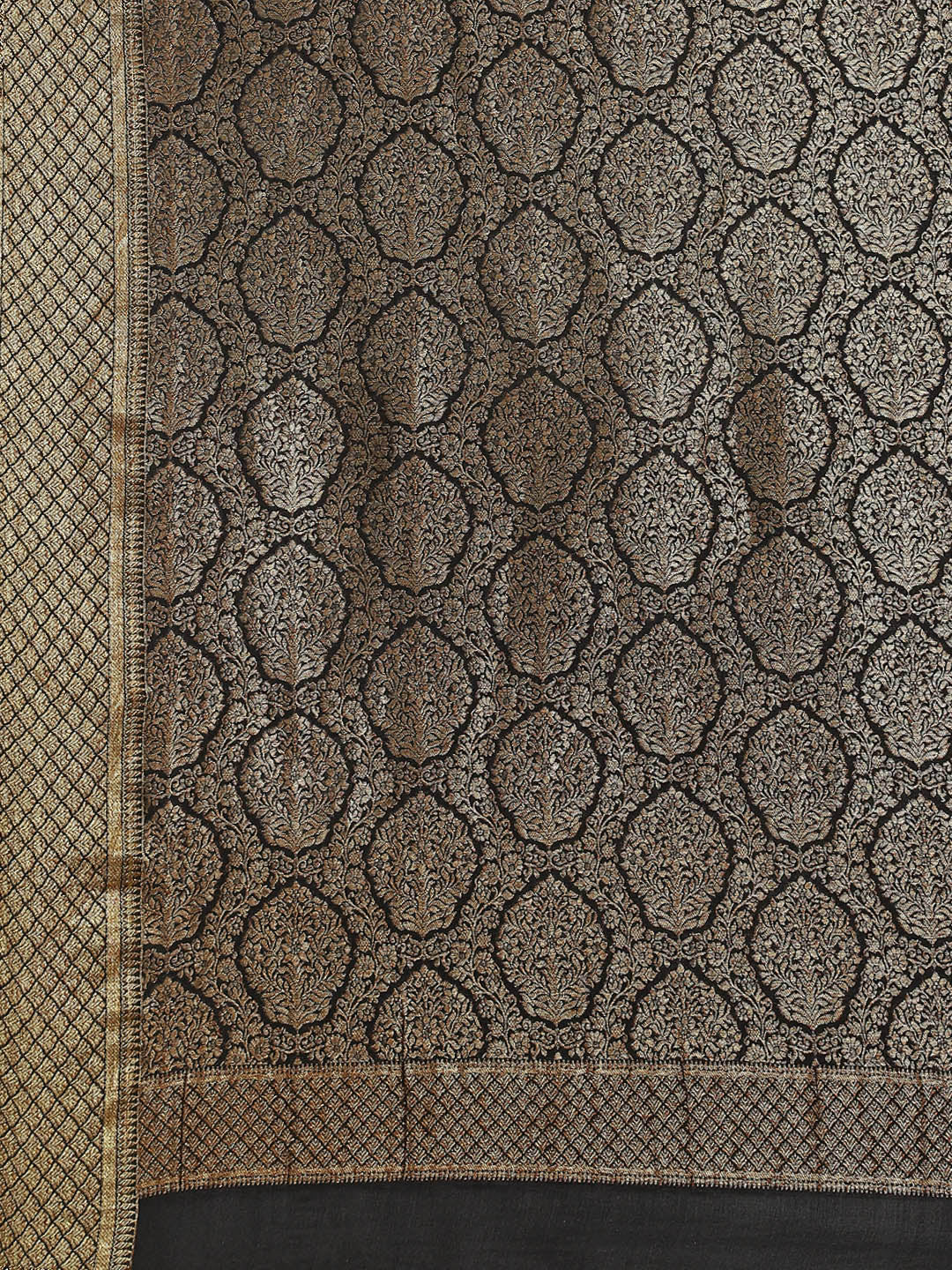 Antique Brocade Jaal Crepe Plain Saree
