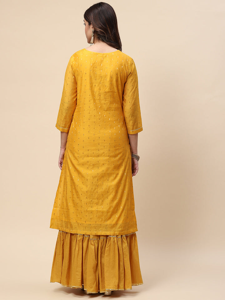 Neck Embroidered Woven Chanderi Kurta With Skirt