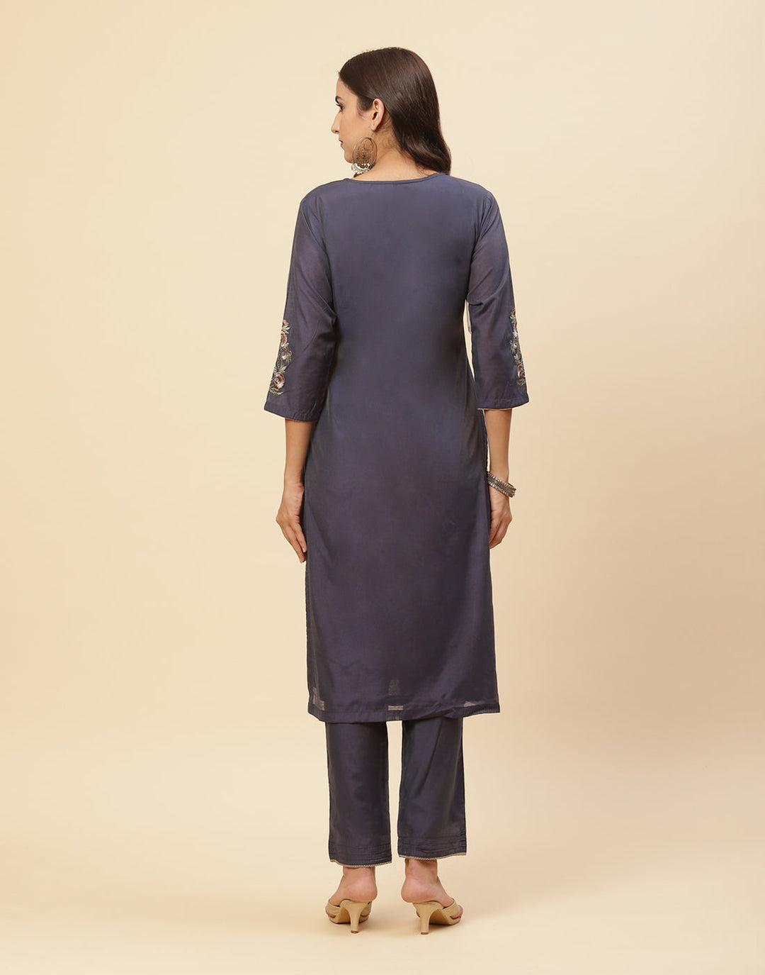 Resham Work Embroidered Chanderi Kurti With Pant