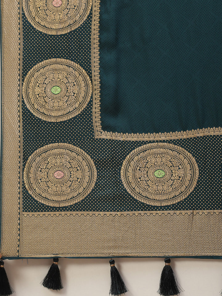 Zari Border Booti Banarasi Woven Saree