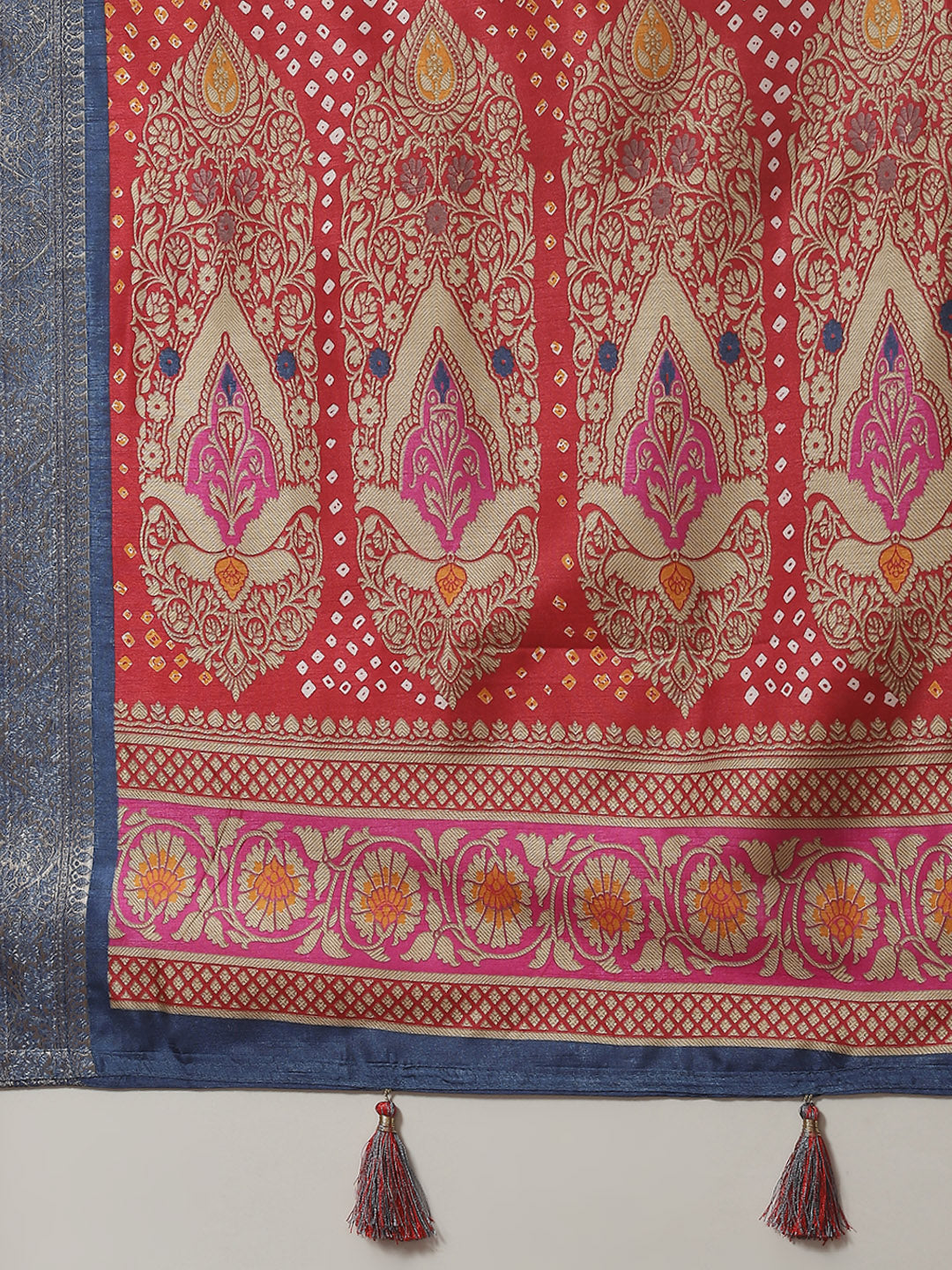 Zari Border Printed Handloom Saree