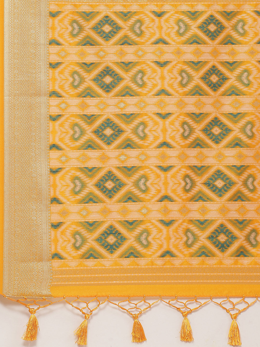 Zari Border Handloom Woven Saree